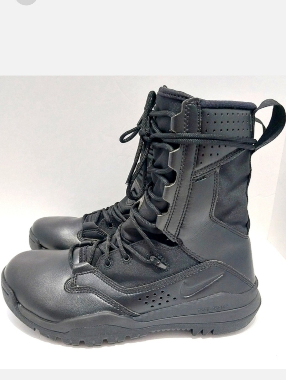 Nike SFB Field 2‎ 8" Tactical Boots, NEW, 8W|6M|EUR 38.5